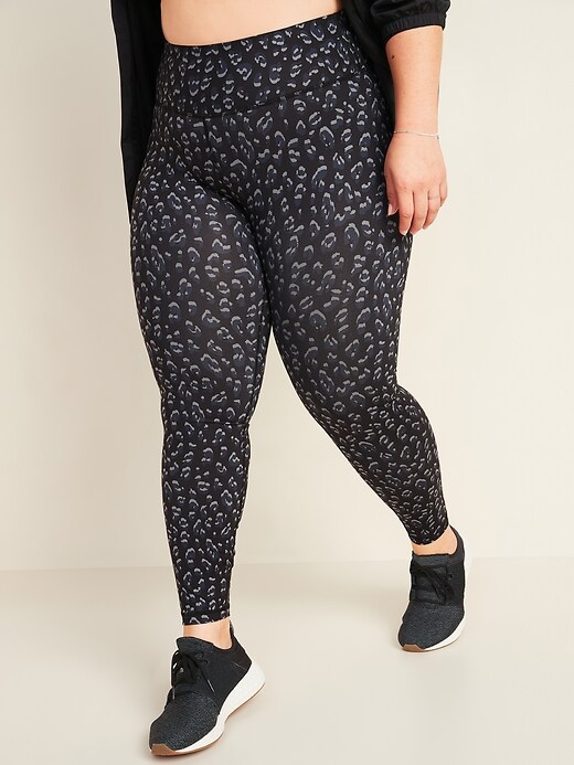 View large product image 1 of 2. High-Waisted Elevate Plus-Size 7/8-Length Leggings