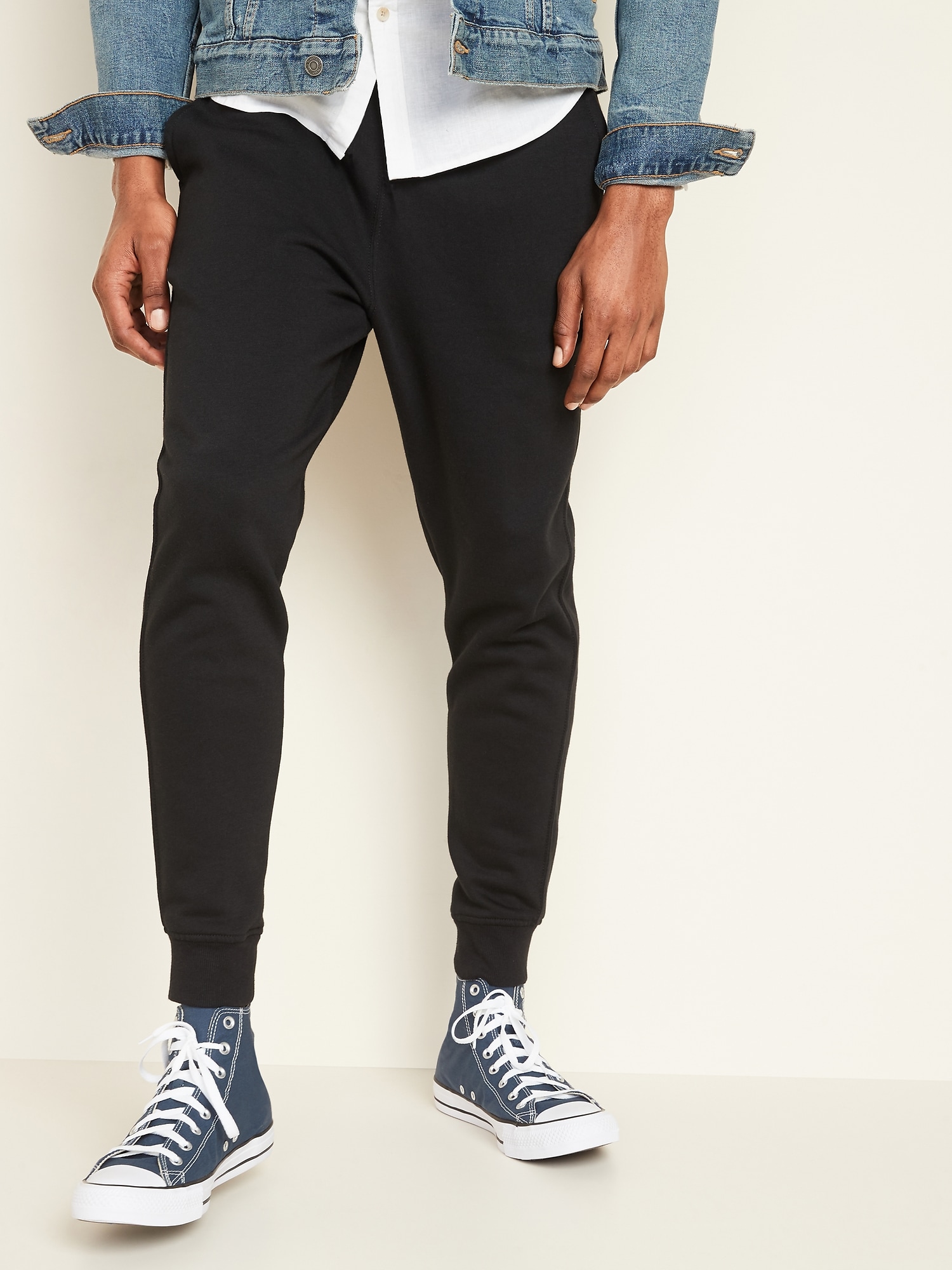 Old Navy Tapered Street Jogger Sweatpants for Men | Plaza Las Americas