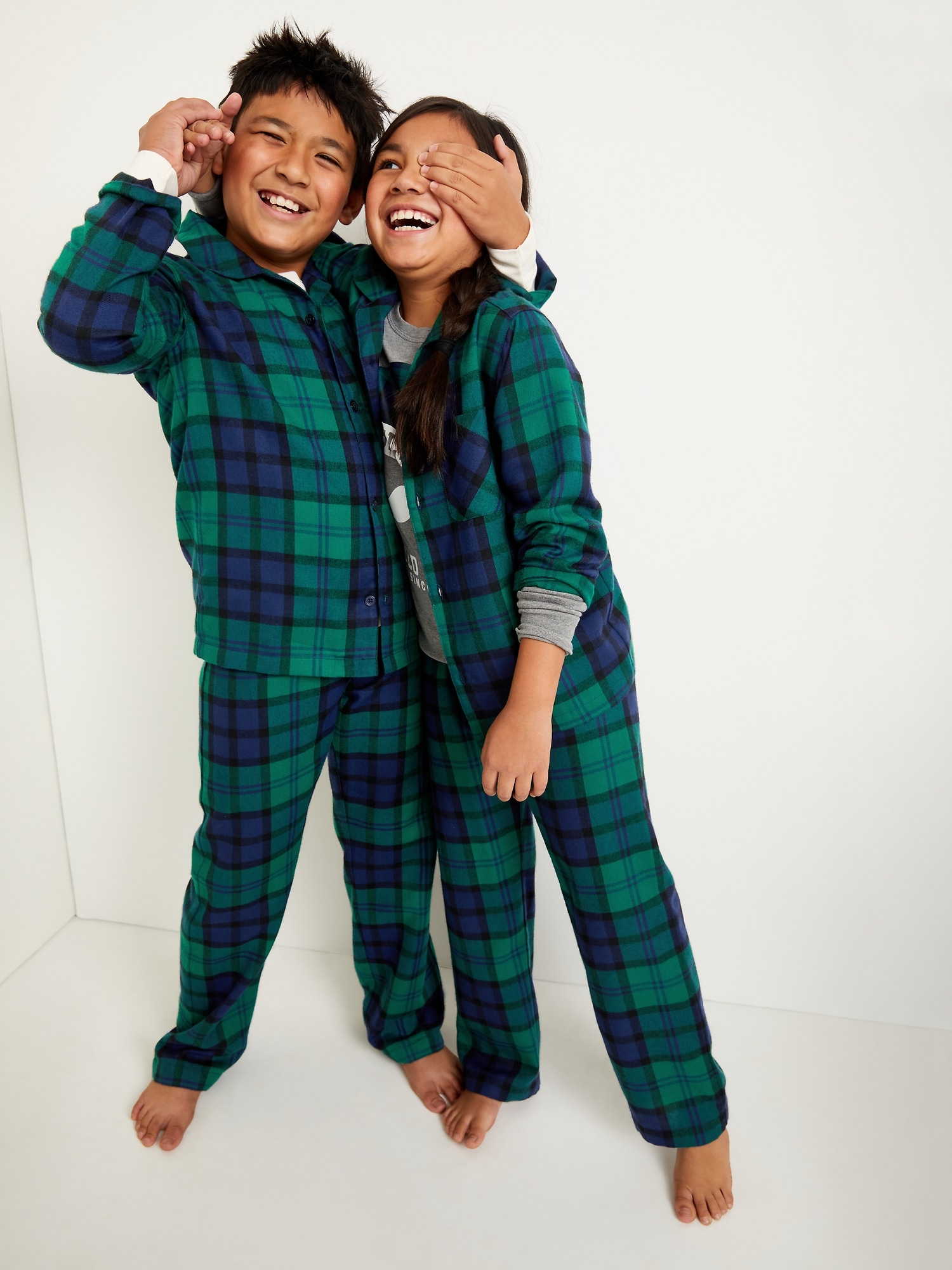 Patterned Gender-Neutral Flannel Pajama Set For Kids
