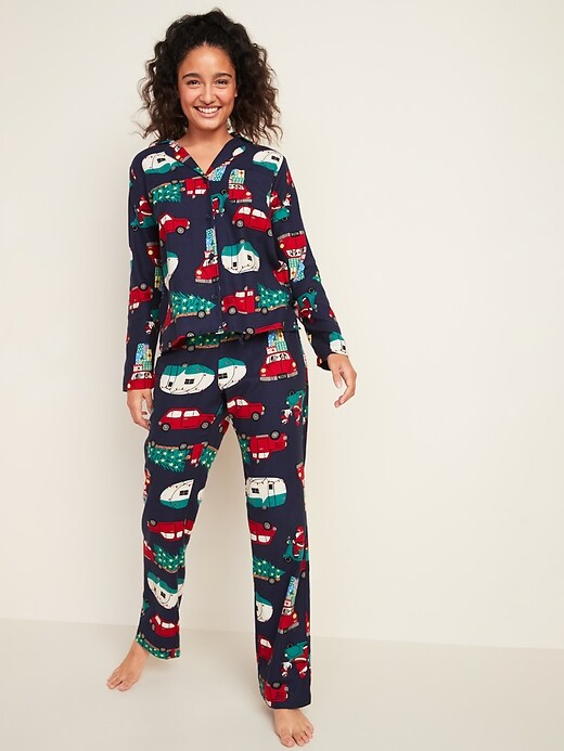 Old Navy Patterned Flannel Pajama Set for Women. 1