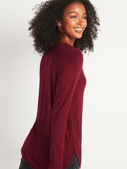 Luxe Slub-Knit Long-Sleeve Tunic Tee | Old Navy