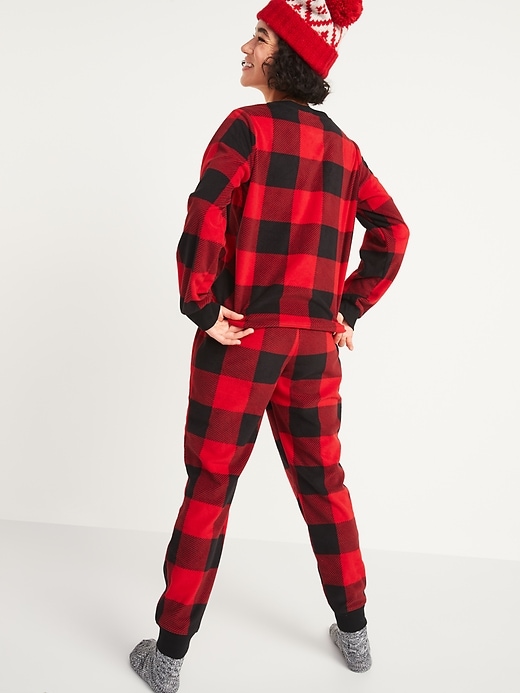 Image number 2 showing, Patterned Micro Performance Fleece Pajama Set