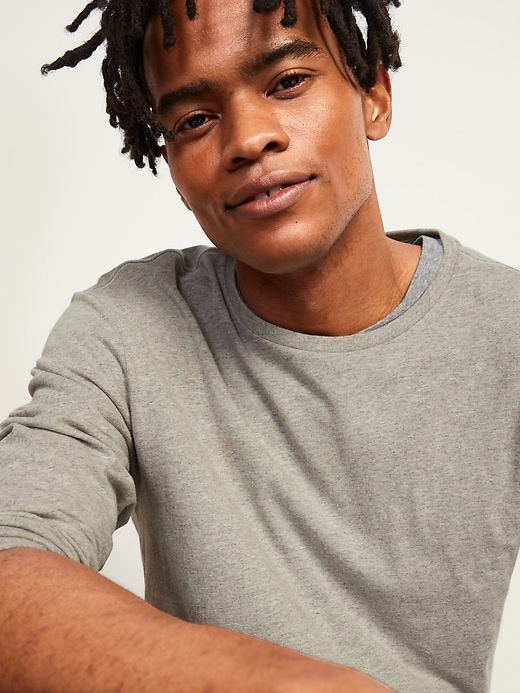 Soft-Washed Crew-Neck Long-Sleeve Tee for Men | Old Navy