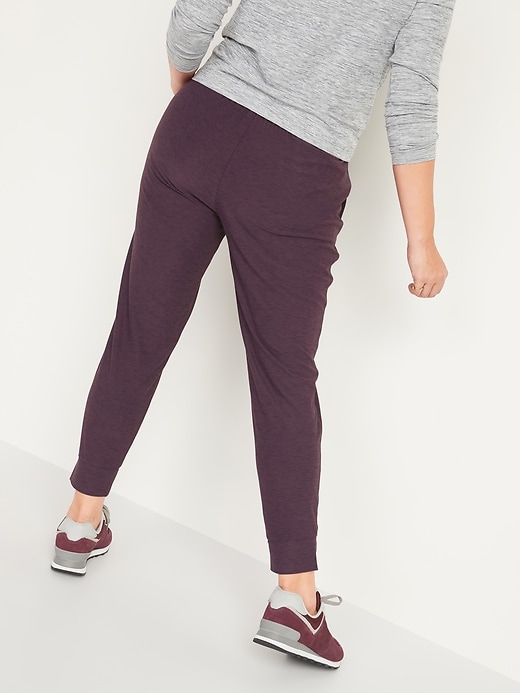 Image number 5 showing, Mid-Rise Breathe ON Jogger Pants for Women
