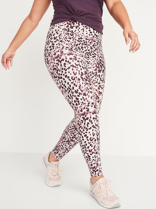 Image number 5 showing, High-Waisted 7/8 Leggings