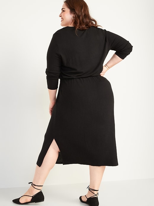 Image number 2 showing, Cozy Plush-Knit Waist-Defined Plus-Size Midi Dress