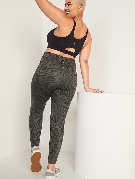 High-Waisted PowerPress Cargo 7/8-Length Leggings for Women - 75% Off!