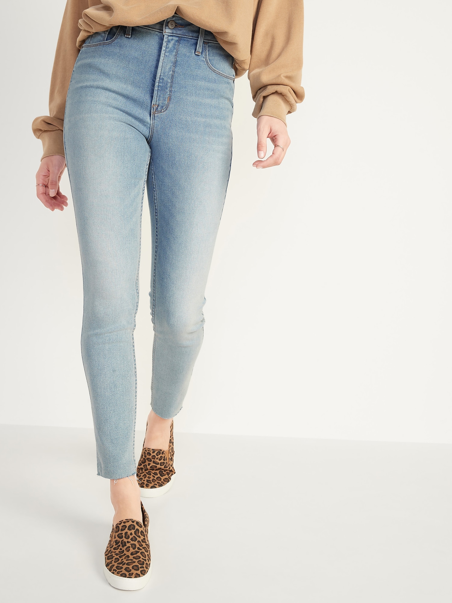 cut off ankle jeans