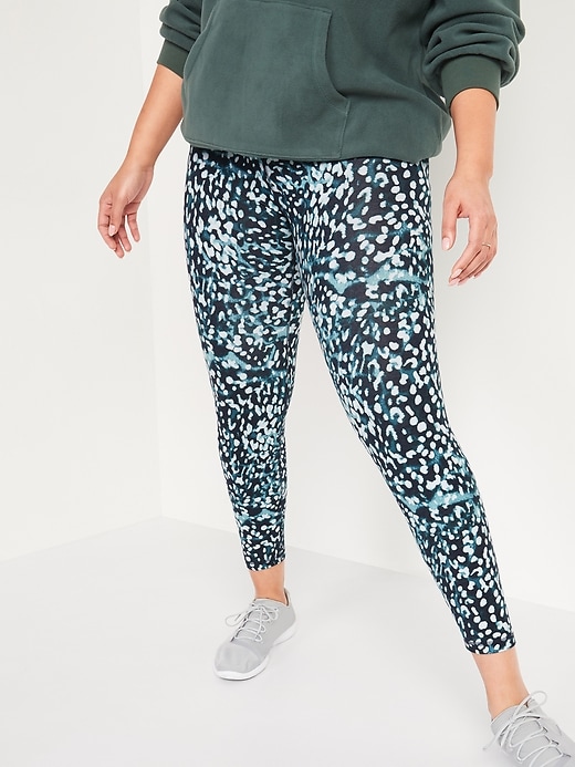 Image number 5 showing, High-Waisted 7/8 Leggings