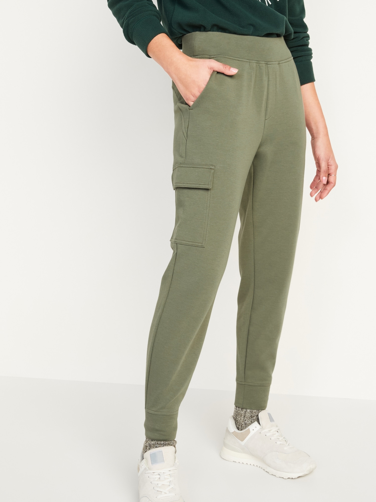 Old Navy High-Waisted Cargo Sweatpants for Women