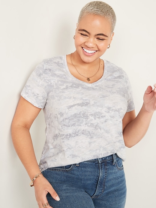 Old Navy EveryWear Printed VNeck TShirt for Women
