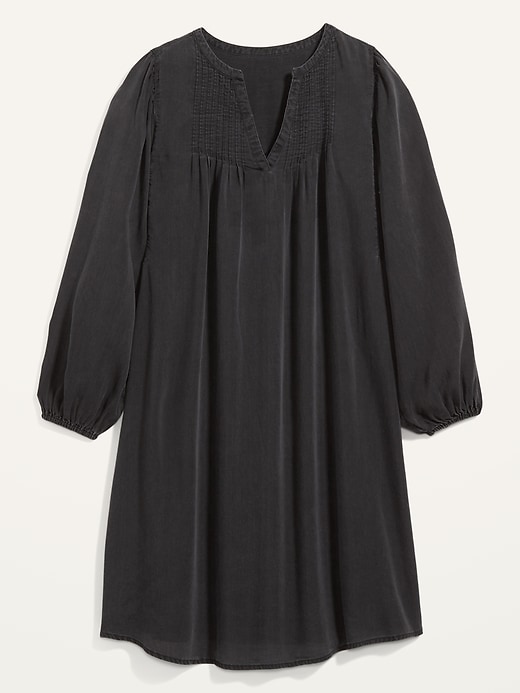 Image number 4 showing, Split-Neck Black Chambray Plus-Size Swing Dress