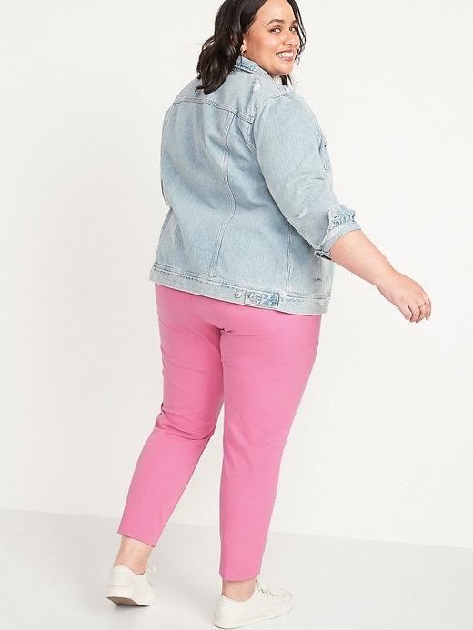 Image number 2 showing, High-Waisted Secret-Smooth Pockets Plus-Size Pixie Pants