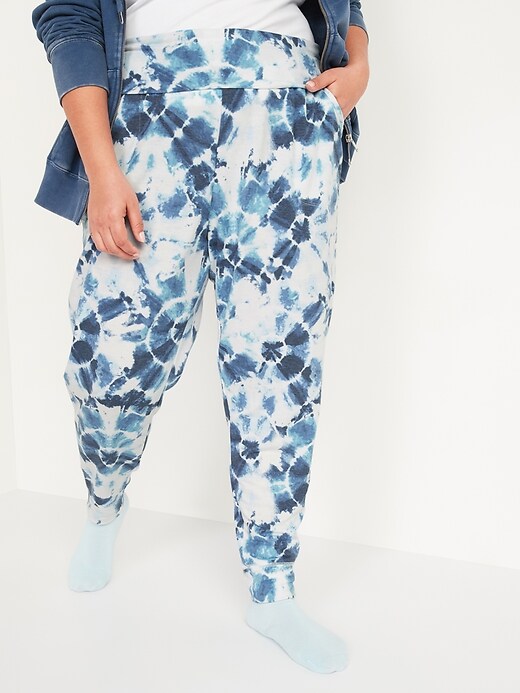 Image number 1 showing, Mid-Rise Plus-Size Live-In Jogger Sweatpants
