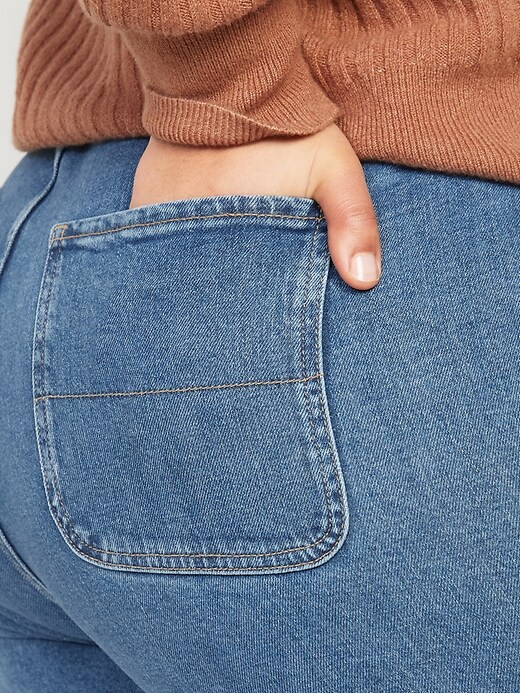 Image number 3 showing, Extra High-Waisted Secret-Smooth Pockets Sky Hi Straight Plus-Size Jeans