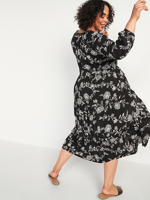 Image number 2 showing, Floral-Print Plus-Size Midi Swing Dress