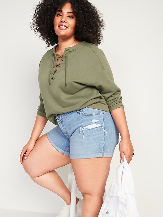 Image number 3 showing, Mid-Rise Ripped Light-Wash Boyfriend Plus-Size Jean Shorts -- 5-inch inseam