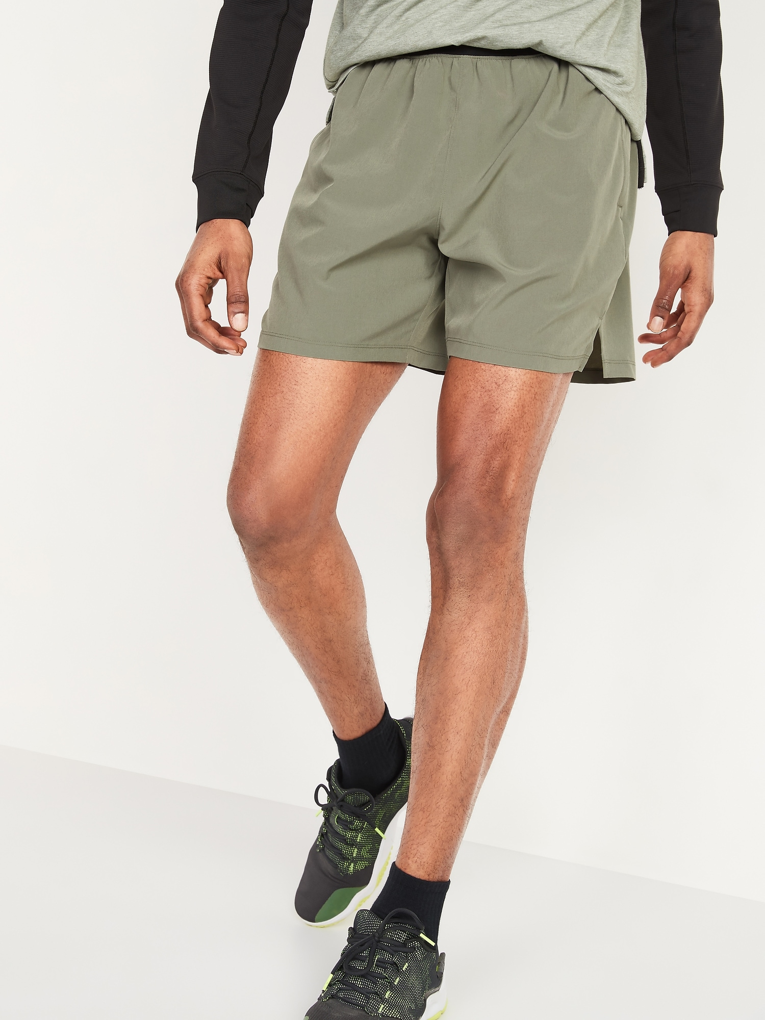 Old Navy Go Workout Shorts for Men -- 7-inch inseam green. 1