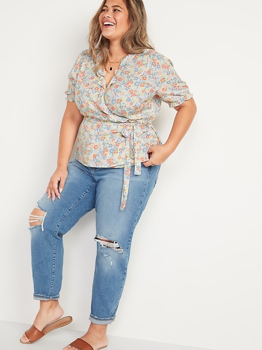 Image number 3 showing, Ruffled Floral-Print Plus-Size Tie-Belt Wrap Top