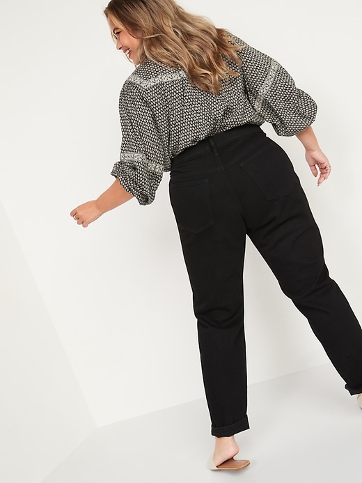 Image number 2 showing, High-Waisted Secret-Smooth Pockets O.G. Straight Plus-Size Black Jeans