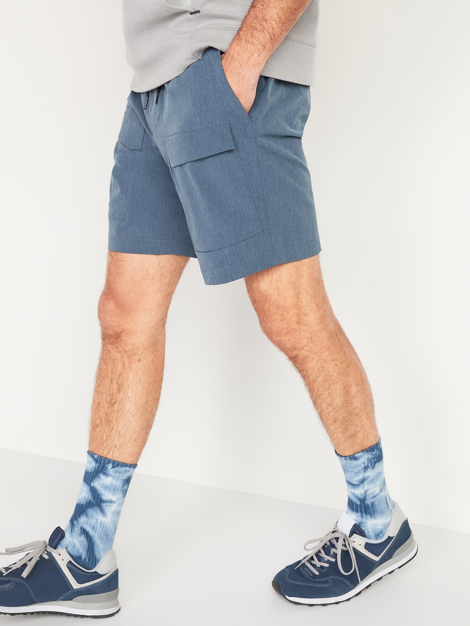 StretchTech Go-Dry Shade Cargo Shorts for Men -- 9-inch inseam