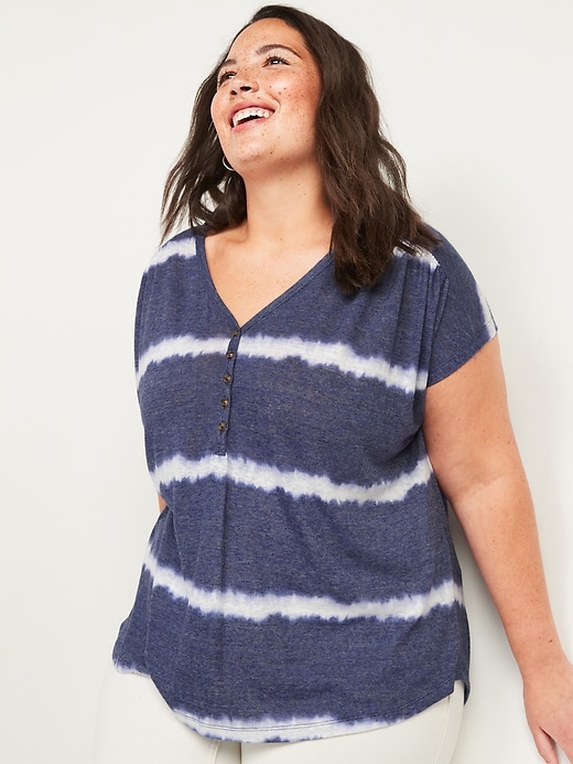 View large product image 1 of 2. Loose V-Neck Linen-Blend Plus-Size Henley Tee