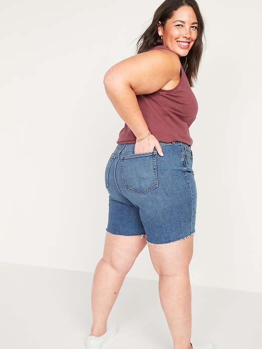 Image number 2 showing, Extra High-Waisted Secret-Smooth Pockets Sky Hi Plus-Size Button-Fly Jean Shorts -- 7-inch inseam