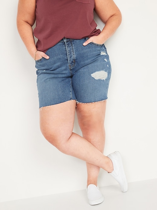 Image number 1 showing, Extra High-Waisted Secret-Smooth Pockets Sky Hi Plus-Size Button-Fly Jean Shorts -- 7-inch inseam