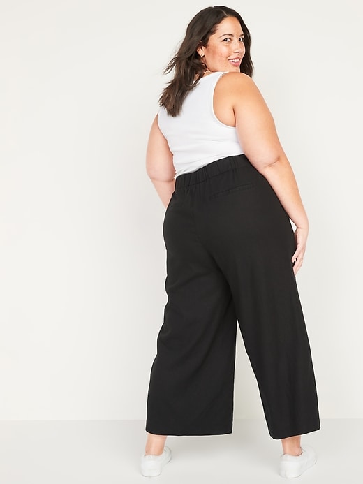 Image number 2 showing, High-Waisted Linen-Blend Plus-Size Culotte Pants