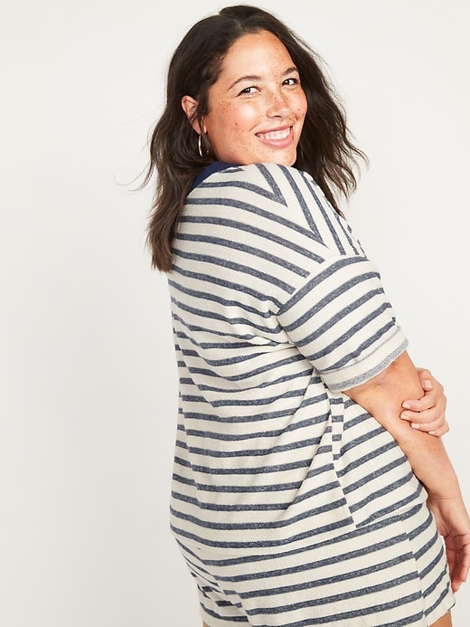 Image number 2 showing, Oversized Striped Cali-Fleece Plus-Size Elbow-Sleeve Sweatshirt