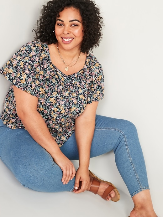 Image number 3 showing, Oversized Floral-Print Square-Neck Plus-Size Top