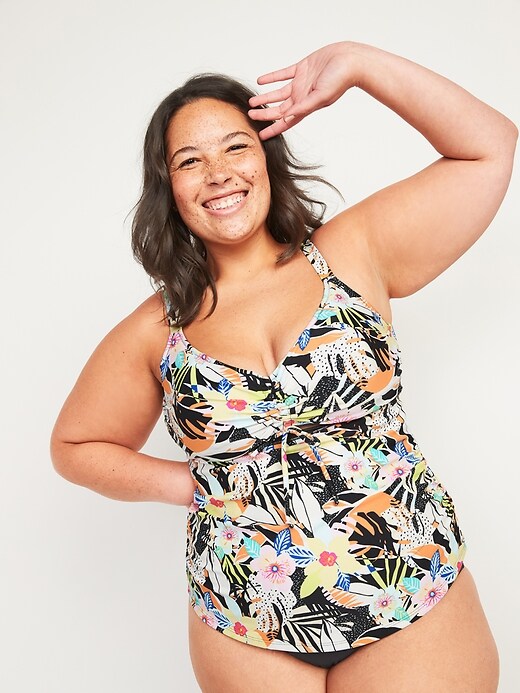 Image number 1 showing, Floral-Print Secret-Smooth Underwire Cinch-Tie Plus-Size Tankini Swim Top