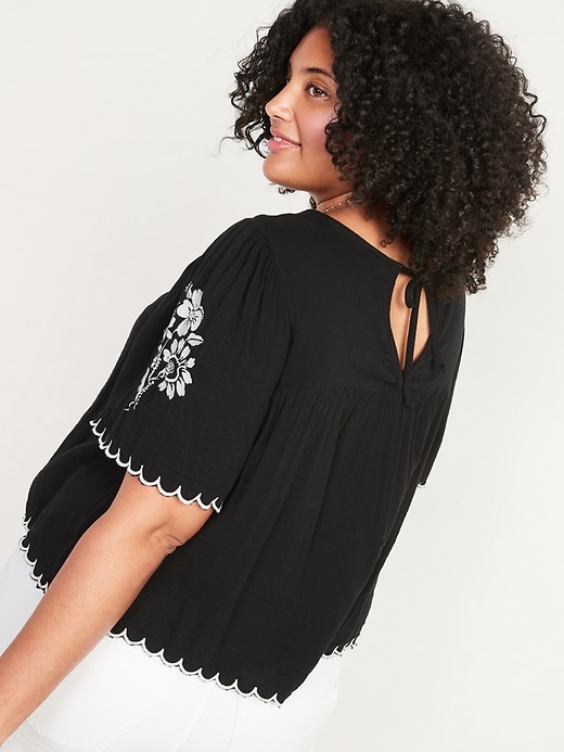 Image number 2 showing, Oversized Embroidered Plus-Size Short-Sleeve Blouse