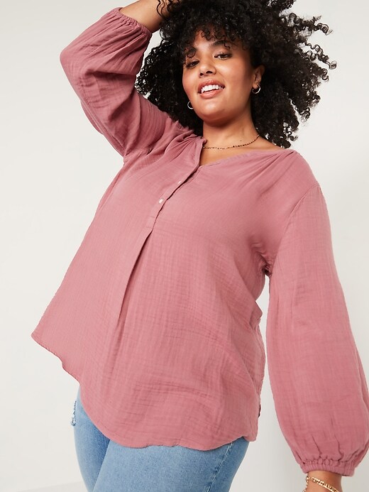 View large product image 1 of 1. Oversized Crinkle-Texture Plus-Size Tunic Top