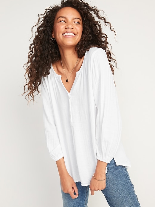 Image number 1 showing, Oversized Crinkle-Textured Tunic Top