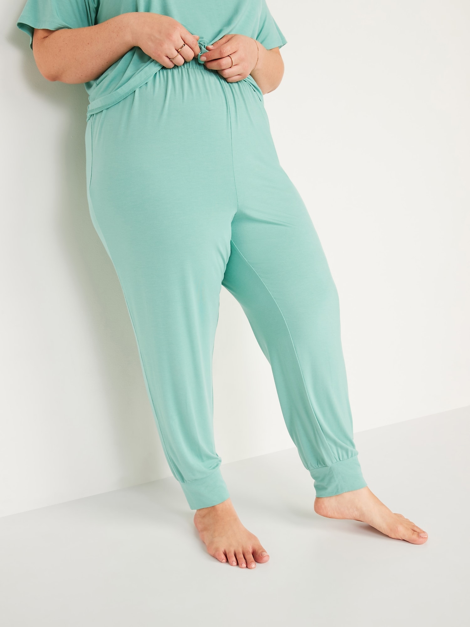 Old Navy High-Waisted Sunday Sleep Ultra-Soft Jogger Pajama Pants, The  Best Lightweight Old Navy Pajamas, So Your Beauty Sleep's Not Interrupted  by Sweat