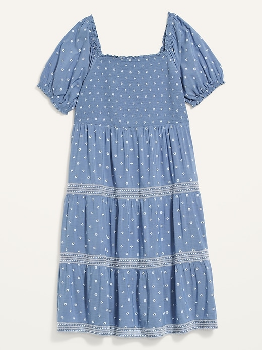 Image number 4 showing, Puff-Sleeved Smocked Fit & Flare Chambray Plus-Size Midi Sundress