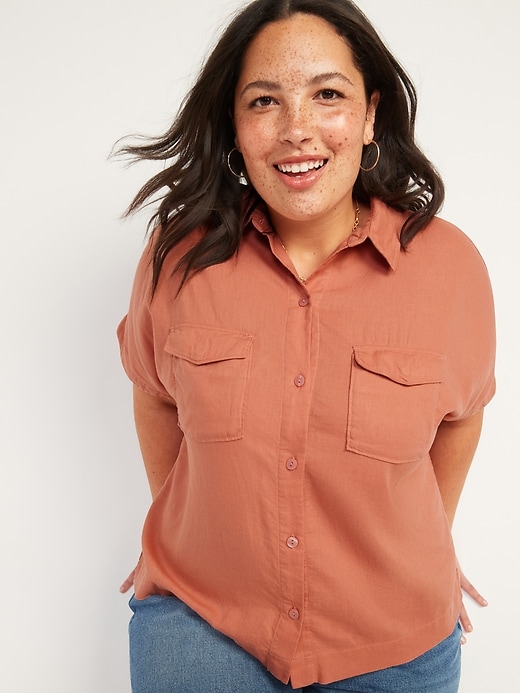 Image number 1 showing, Slouchy Short-Sleeve Linen-Blend Plus-Size Utility Shirt