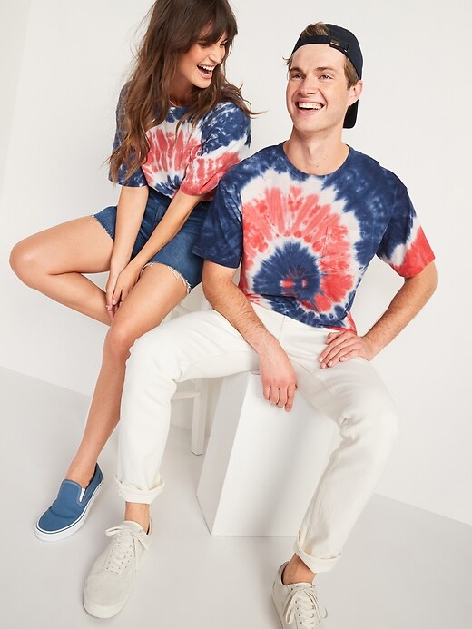 Oldnavy Vintage Tie-Dye Pocket Gender-Neutral Tee for Adults