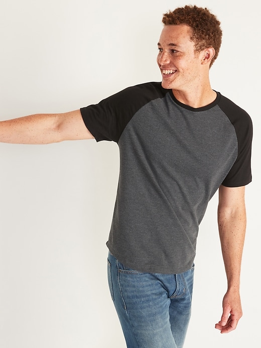 Oldnavy Soft-Washed Color-Blocked Raglan T-Shirt for Men