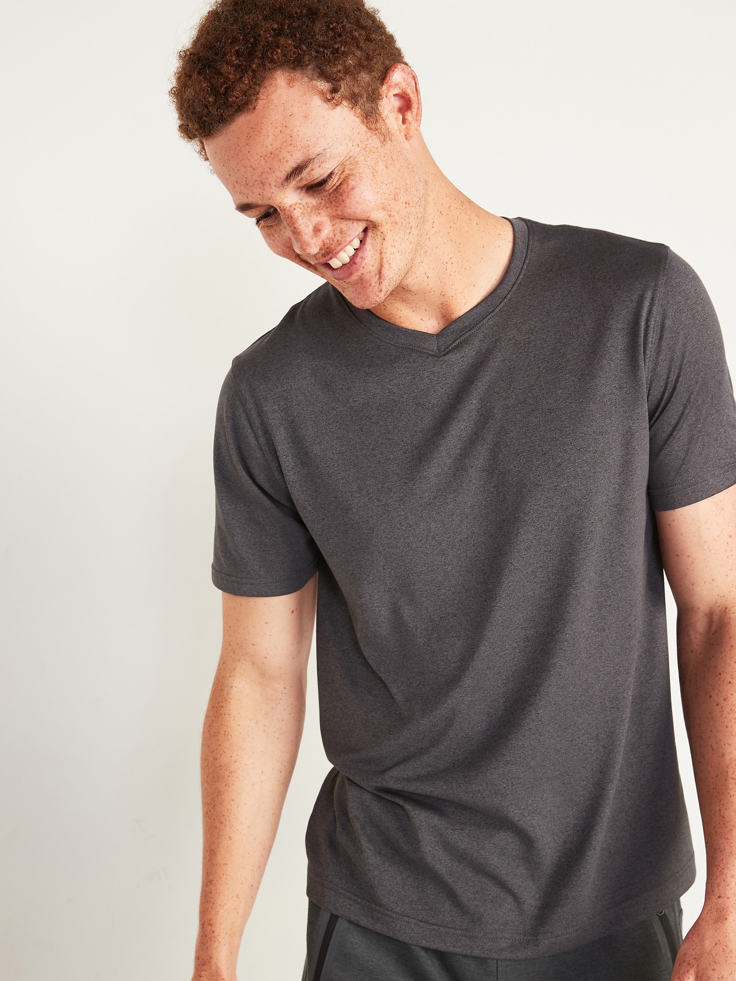 Go-Dry Cool Odor-Control Core V-Neck T-Shirt | Old Navy