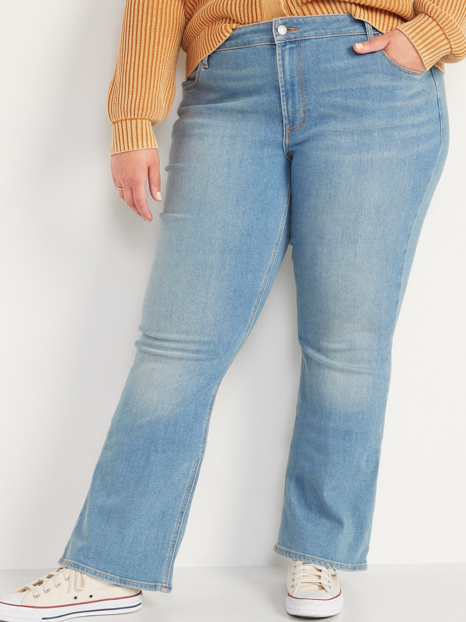 light wash mid rise jeans