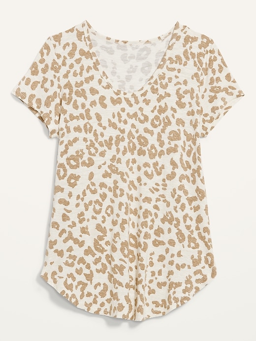 Image number 4 showing, Luxe Leopard-Print Voop-Neck Tunic T-Shirt