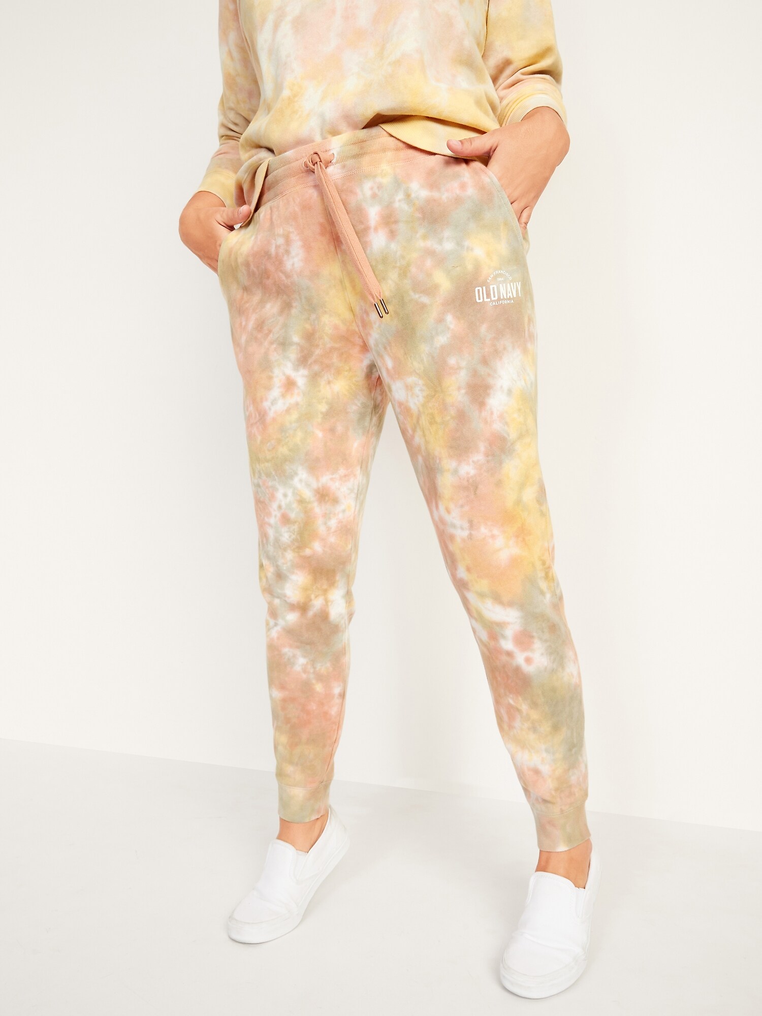 Mid-Rise Tie-Dyed Logo-Graphic Sweatpants for Women