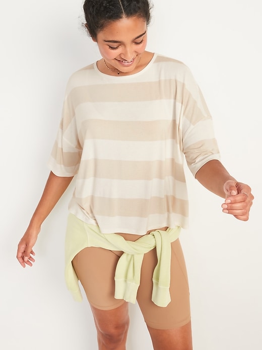 Image number 1 showing, Oversized Luxe Striped T-Shirt