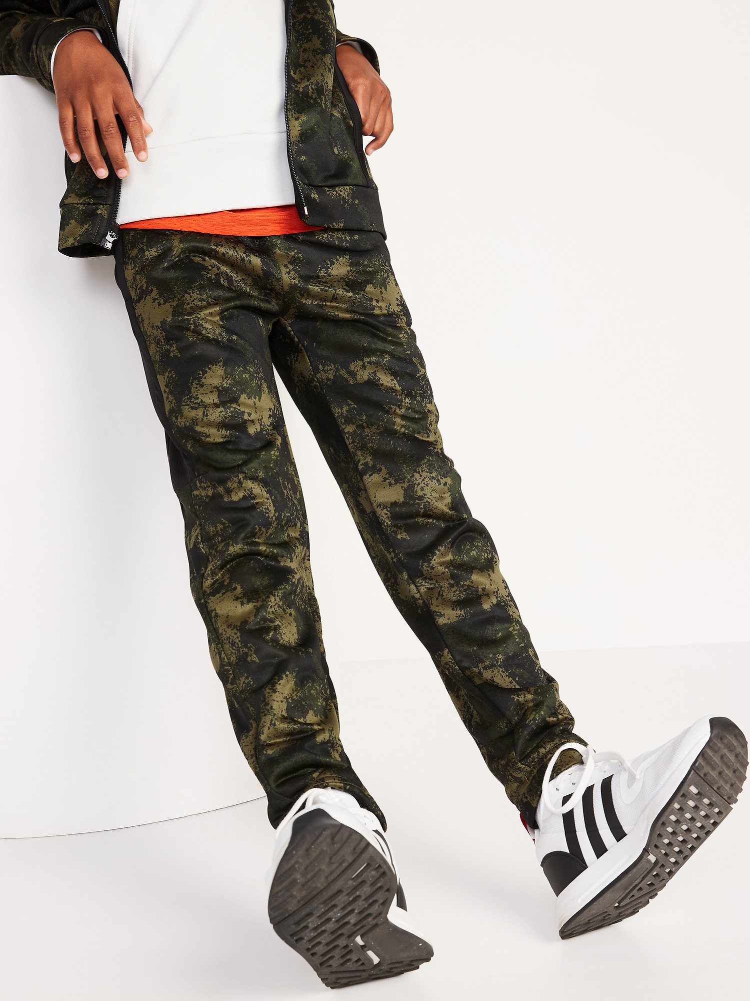 fleece tapered sweatpants