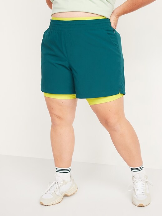 Image number 7 showing, Mid-Rise StretchTech Shorts for Women -- 5-inch inseam