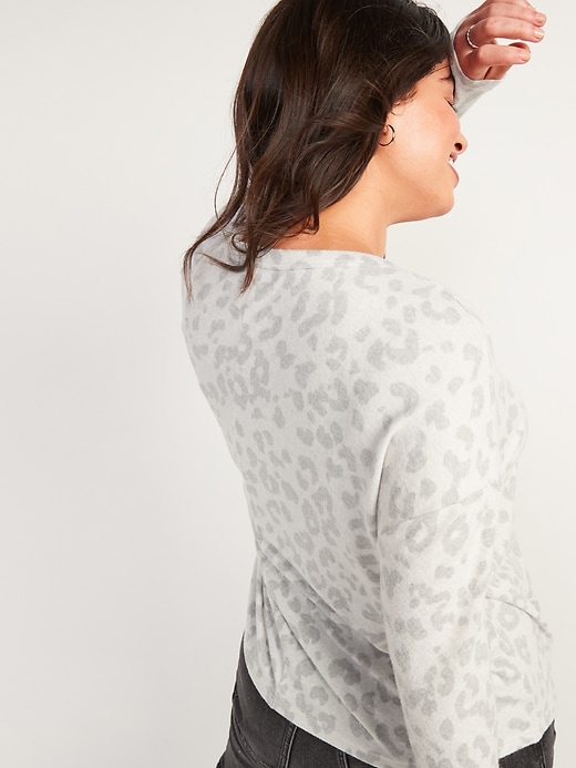 Image number 2 showing, Oversized Cozy-Knit Long-Sleeve Printed T-Shirt