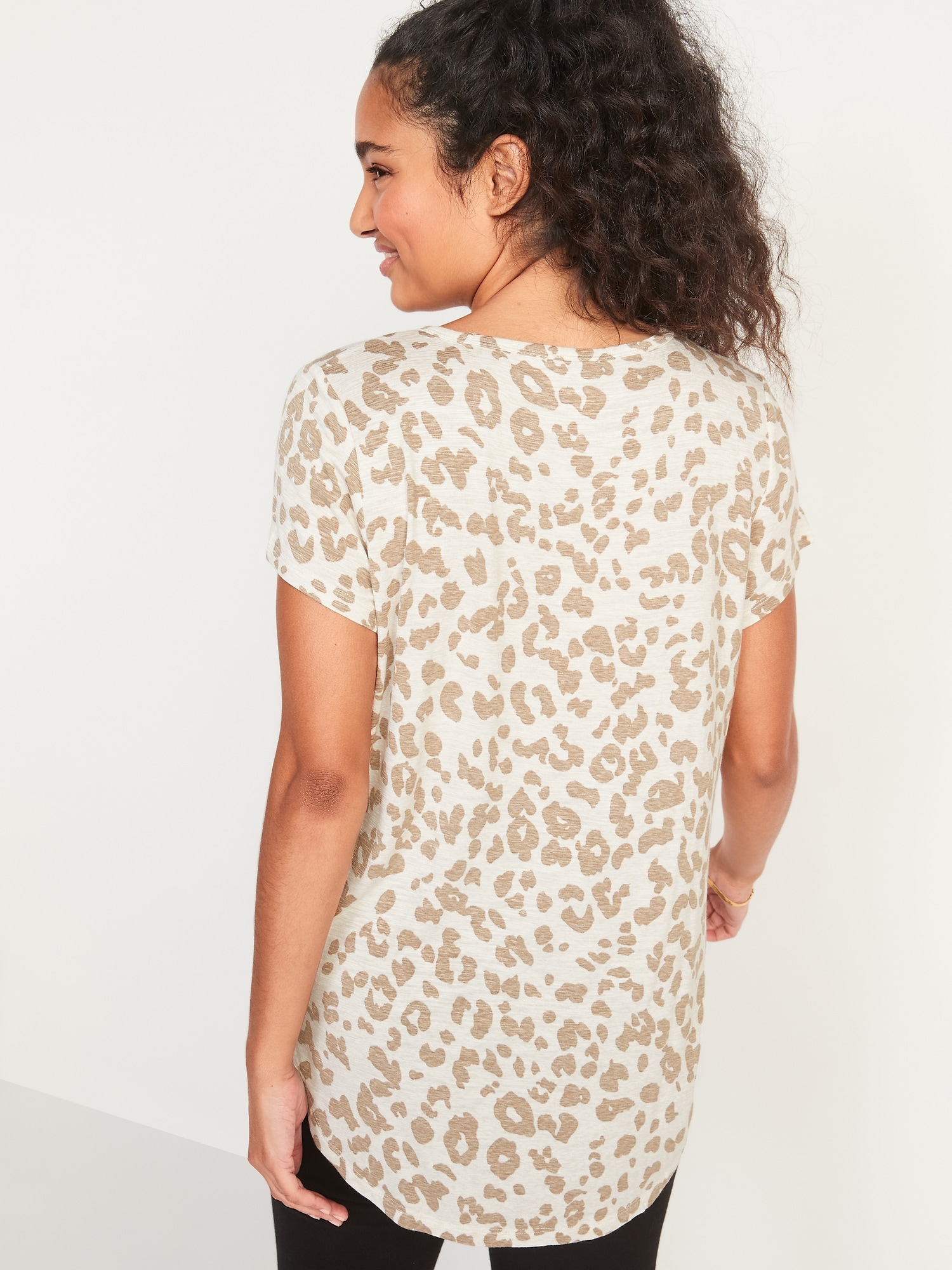 Luxe Leopard-Print Voop-Neck Tunic T-Shirt for Women