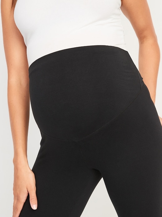 Image number 4 showing, Maternity Full-Panel Cropped Leggings